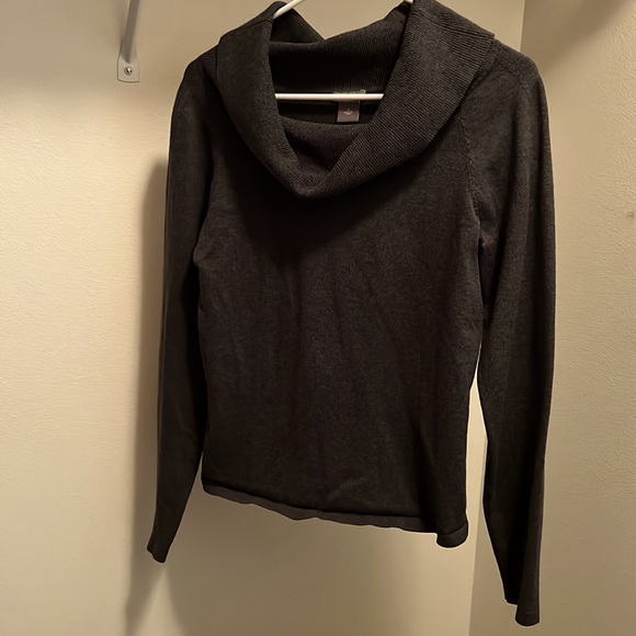 Grey Sweater - Picture 2 of 2